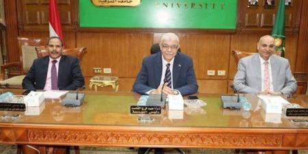 جامعة المنوفية توجه احتياجاتها الجامعية بخطة محورية لتعيين المعيدين وتوزيع التخصصات