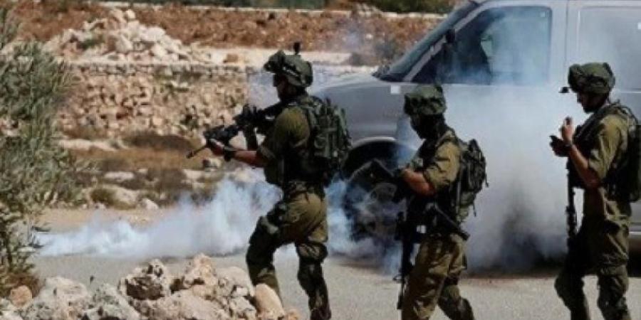 سلطات الاحتلال الإسرائيلى تفرج عن 11 أسيرا من قطاع غزة