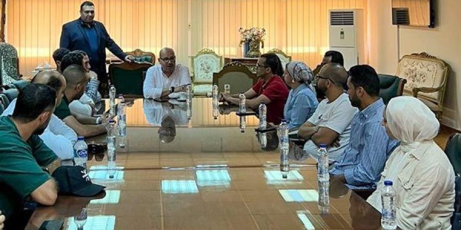 ياسر إدريس يستقبل وفد دبلومة الإدارة الرياضية بـ «فيفا»