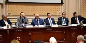 "إسكان النواب" تشيد بجهود وزير الشئون النيابية في مناقشات الإيجار القديم