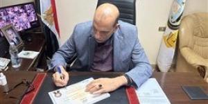 رئيس غرفة كفر الشيخ يعتمد شهادات دورات التصدير