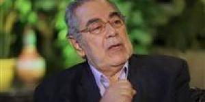 خاص| صبري عبد المنعم: حالتي النفسية تحسنت بعد زيارة محمود حميدة