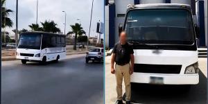 ضبط سائق أتوبيس لسيره عكس الاتجاه بالتجمع الأول