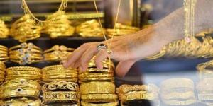 أسعار الذهب في مصر اليوم الأحد.. استقرار حذر وترقب عالمي