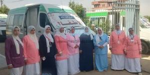 فحص وتوفير العلاج المجاني لـ1100 مريض في قافلة للصحة ببني سويف