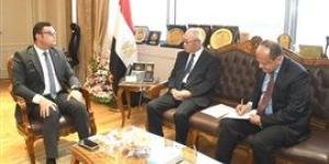 الإسكان يستقبل السفير الياباني بالقاهرة لبحث سبل تعزيز التعاون المشترك بين البلدين