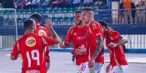 شوبير يكشف تحركات الأهلي.. مطالب بزيادة الأجانب وفتحي يشارك في المونديال فقط