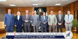 رئيس جامعة أسيوط يبحث التعاون مع نائب رئيس النيابة الإدارية