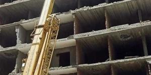 وزيرة التنمية : إزالة عقار مخالف من 7 أدوار بعين شمس وإحالة بعض المسئولين بالحي للنيابة الإدارية