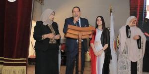 تكريم 50 أمًا مثالية في احتفالية الشعب الجمهوري بالمنيا