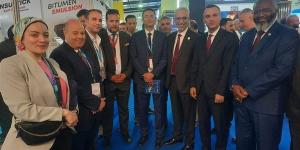 السفير المصري في طرابلس يؤكد ضرورة تواجد المنتجات المصرية بالسوق الليبي