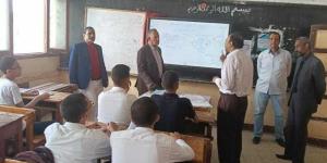 وكيل وزارة التعليم بأسيوط يتابع سير العملية التعليمية بإدارة أبوتيج