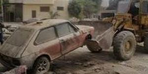 رفع 43 سيارة ودراجه متهالكة من الشوارع
