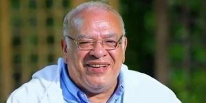 بعد الزلزال.. تعليق مفاجىء من صلاح عبد الله يشعل السوشيال ميديا
