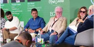 حسين فهمي من مهرجان كان: السينما المصرية تستعيد بريقها