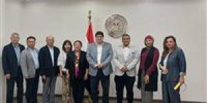 الوطنية المصرية للتربية والعلوم تبحث التعاون بين جامعة شنغهاي والجامعات المصرية