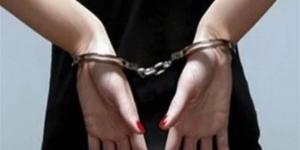 حبس سيدة لانتحالها صفة طبيبة وإدارة عيادة تجميل غير مرخصة بالجيزة