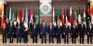 رئيس الوزراء اللبناني يصل بغداد للمشاركة في القمة العربية الرابعة والثلاثين