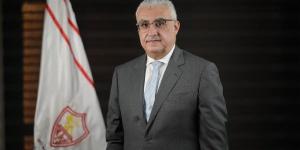 عمرو أدهم يؤكد موقف الزمالك في شكوى اللاعب الراحل الجابوني آرون بوبيندزا| مستند