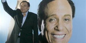 محمد ثروت مهنئا عادل إمام بعيد ميلاده: الزعيم عمل كتالوج فني لكل فنان ناجح