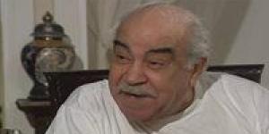 من فصول الدراسة إلى خشبة المسرح.. رحلة نجم اسمه عبد الله فرغلي
