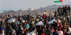 خبير استراتيجي يكشف علاقة الاشتباكات في ليبيا بمخططات تهجير الفلسطينيين