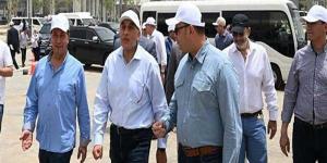 رئيس الوزراء يتابع الموقف التنفيذي لمشروع حديقة تلال الفسطاط