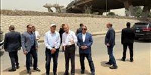 رئيس الوزراء يتابع سير الأعمال بمحيط منطقة السيدة عائشة