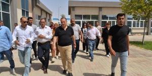 فرصة واعدة للشباب ورواد الأعمال.. محافظ أسيوط يتفقد مجمع الصناعات الصغيرة بأبنوب|تفاصيل
