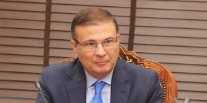وزير الزراعة يستعرض نتائج أنشطة مشروع التكيف في البيئات الصحراوية