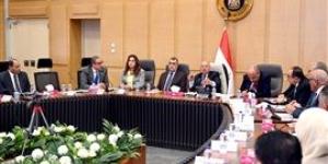 وزير الصناعة والنقل يترأس الاجتماع الرابع والعشرين للمجموعة الوزارية للتنمية الصناعية