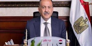 محافظ أسيوط: إزالة 27 حالة تعدي واسترداد 73 فدان بمركزي الفتح وأبوتيج