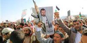 خبير استراتيجي يوضح أسباب اتفاق الولايات المتحدة مع الحوثيين