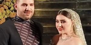 وسط جدل واسع حول إطلالته.. المطرب مسلم يبعث رسالة مؤثرة لزوجته