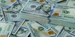سعر الدولار يتراجع مقابل الجنيه اليوم الأربعاء.. «الدولار بكام في البنك الأهلي؟»