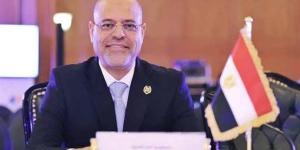 تعزيز بيئة إنتاج آمنة وخالية من المخاطر.. جبران: رصد نشاط 10 مديريات بالمحافظات