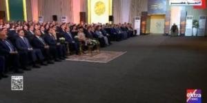 الرئيس السيسى يشهد فيلما تسجيليا عن جهود الدولة فى زيادة الرقعة الزراعية