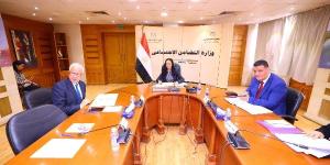 وزيرة التضامن: صرف مساعدات بـ 12 مليون جنيه لـ18850 مستفيدا من الأولى بالرعاية