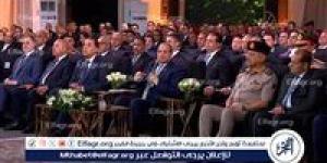 السيسي: من 5 سنين بطالب بمصنع لبن أطفال.. بنستورد 45 مليون علبة سنويًا
