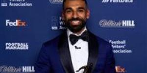 محمد صلاح يتوج بجائزة أفضل لاعب بالدوري الإنجليزي للمرة الثالثة في تاريخه.. تفاصيل