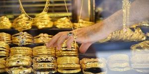 200 جنيه| سعر الذهب يخالف التوقعات بقفزة جديدة وعيار 21 مفاجأة