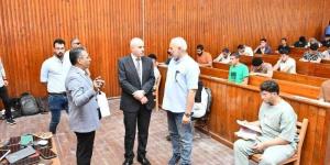 انضباط في أول أيام امتحانات متطلبات الجامعة بكلية العلاج الطبيعي بجامعة قناة السويس