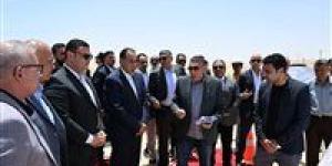 رئيس الوزراء يتابع مشروعات الطرق والمرافق بتوسعات الشيخ زايد الجديدة