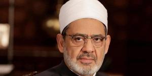 استجابة لدعوة رسمية.. شيخ الأزهر يشارك في قمة الإعلام العربي بدبي