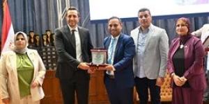 البحيرة تحتفل باليوم العالمي للتمريض وتكريم 500 من الأطقم