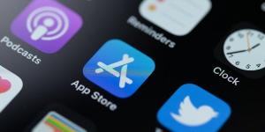 رئيس Apple يضغط على حاكم تكساس لإسقاط قانون «محاسبة متاجر التطبيقات»