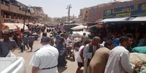 حملات مكبرة بأسوان لإزالة الإشغالات وتجميل المدن استعداداً لعيد الأضحى