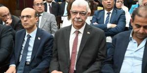 رئيس جامعة أسيوط يشارك اجتماع لجنة التعليم بمجلس النواب لبحث دعم المستشفيات الجامعية