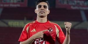 أشرف بن شرقي: فخور باللعب للأهلي