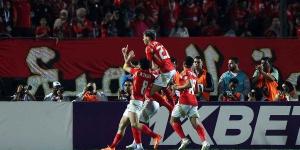 تشكيل الأهلي لمواجهة فاركو بالدوري